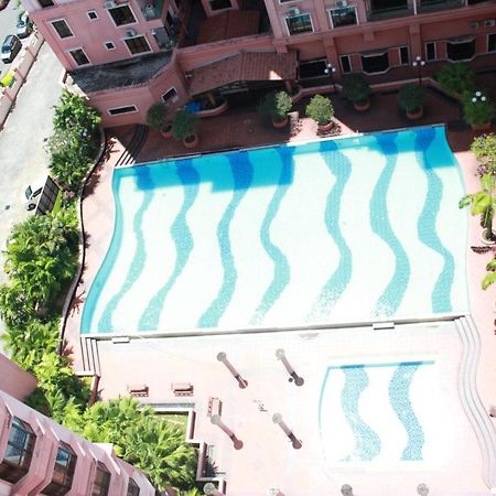 Homestay Marina Court Kota Kinabalu Exterior photo